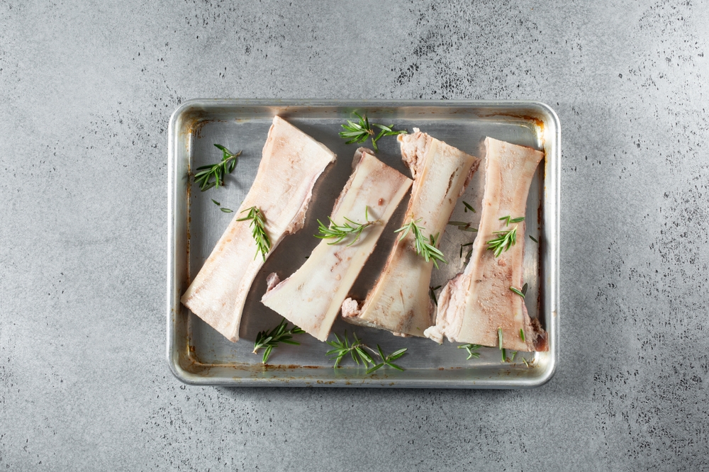 Canoe-cut Marrow Bone